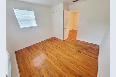 5610 Kelly Drive N, Saint Petersburg, FL 33703 - Photo 12