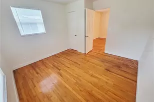 5610 Kelly Dr N, Saint Petersburg, FL 33703 - Photo 12