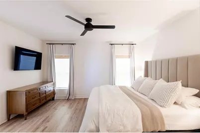 9389 St Therese Street, Groveland, FL 34736 - Photo 14