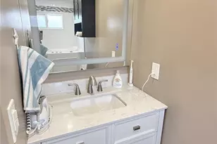 606 Mt Lancaster Ave NE, Saint Petersburg, FL 33702 - Photo 18