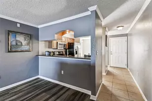 10101 Sailwinds Blvd S, Largo, FL 33773 - Photo 10