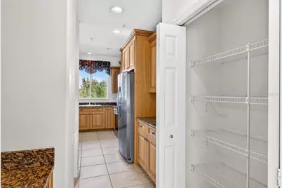 4324 Spinnaker Cove Lane, Tampa, FL 33615 - Photo 10