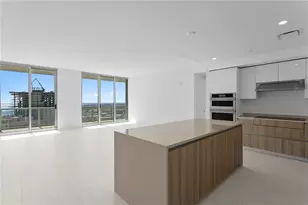 400 Central Ave, Saint Petersburg, FL 33701 - Photo 12