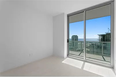 400 Central Avenue #2806, Saint Petersburg, FL 33701 - Photo 36