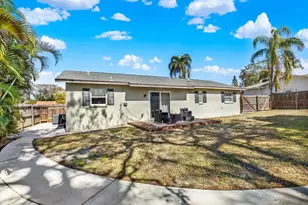 1315 Gulfview Woods Ln, Tarpon Springs, FL 34689 - Photo 16