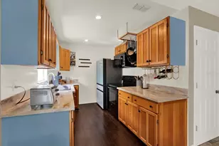 1315 Gulfview Woods Ln, Tarpon Springs, FL 34689 - Photo 6