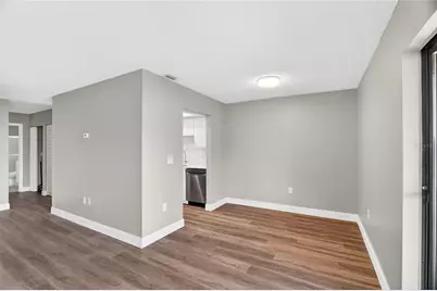 11505 7th Way N #2304, Saint Petersburg, FL 33716 - Photo 6