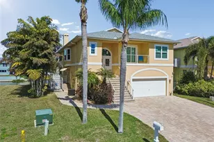 6170 Seaside Dr, New Port Richey, FL 34652 - Photo 2