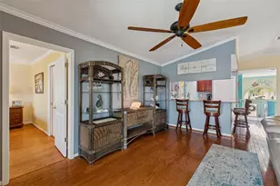 6170 Seaside Dr, New Port Richey, FL 34652 - Photo 14