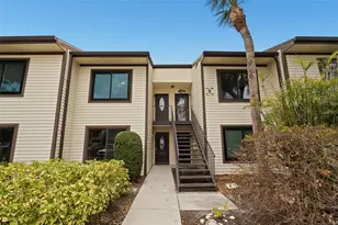 377 Moorings Cove Dr, Tarpon Springs, FL 34689 - Photo 2