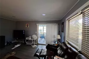 2814 N Maryland Ave, Plant City, FL 33563 - Photo 12