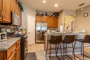 6803 Guilford Crest Dr, Apollo Beach, FL 33572 - Photo 12