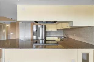 1750 Harbor Pl S, South Pasadena, FL 33707 - Photo 14