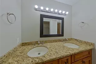 [Address not provided], Tampa, FL 33615 - Photo 8