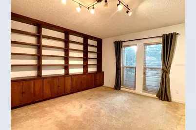 2715 Montague Court E, Clearwater, FL 33761 - Photo 8