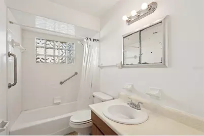4923 Brookmeade Drive, Sarasota, FL 34232 - Photo 14