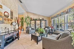 4830 Longwater Way, Tampa, FL 33615 - Photo 14