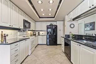 4830 Longwater Way, Tampa, FL 33615 - Photo 20