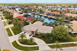 4830 Longwater Way, Tampa, FL 33615 - Photo 2