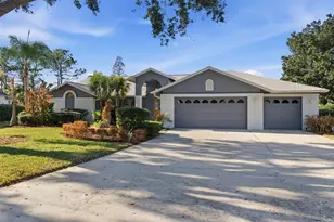3916 Cedar Cay Cir, Valrico, FL 33596 - Photo 2