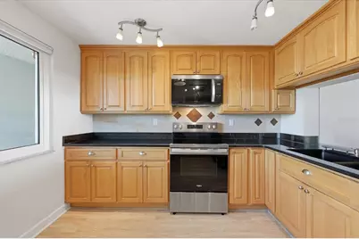 1591 Gulf Boulevard #304S, Clearwater Beach, FL 33767 - Photo 8
