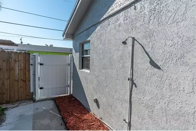 119 147th Avenue E, Madeira Beach, FL 33708 - Photo 44