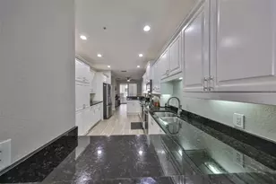 1038 Bellasol Way, Apollo Beach, FL 33572 - Photo 18