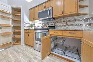 4719 Portobello Cir, Valrico, FL 33596 - Photo 12