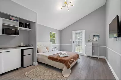 4317 E Regnas Avenue, Tampa, FL 33617 - Photo 14