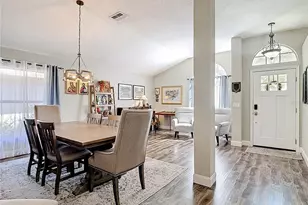 5637 Paddock Trail Dr, Tampa, FL 33624 - Photo 14