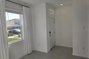 11739 Stonesmith Xing, Palmetto, FL 34221 - Photo 4