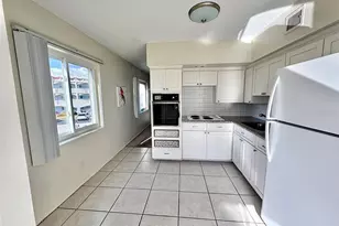 2469 Franciscan Dr, Clearwater, FL 33763 - Photo 10