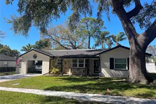 12075 68th Terrace, Seminole, FL 33772 - Photo 4