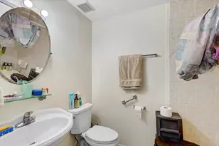 7412 S 33rd Ave S, Tampa, FL 33619 - Photo 16