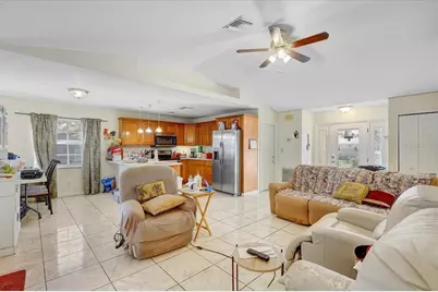 7412 S 33rd Avenue S, Tampa, FL 33619 - Photo 6