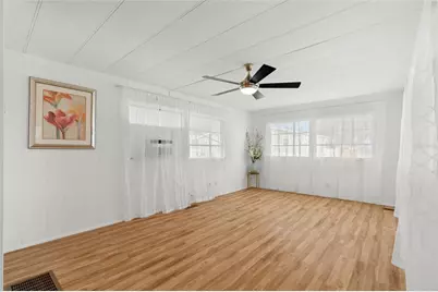 1012 50th Ave Plaza W, Bradenton, FL 34207 - Photo 4