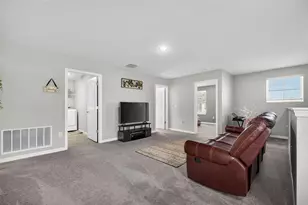 18056 Aero Ave, Land O Lakes, FL 34638 - Photo 32