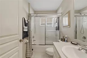 19014 Chemille Dr, Lutz, FL 33558 - Photo 24