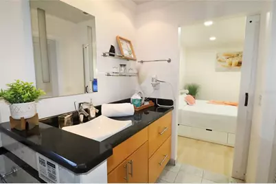 15401 Deerglen Drive, Tampa, FL 33624 - Photo 18