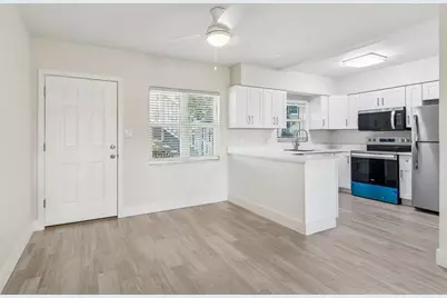 300 Venetian Drive #2, Clearwater, FL 33755 - Photo 10
