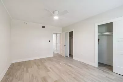 300 Venetian Drive #2, Clearwater, FL 33755 - Photo 22