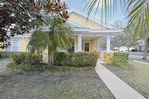 212 Breakers Ln, Apollo Beach, FL 33572 - Photo 2