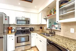 2011 Del-Betmar Rd, Clearwater, FL 33763 - Photo 20