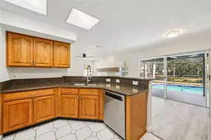 5620 Essex Ct, Palm Harbor, FL 34685 - Photo 34