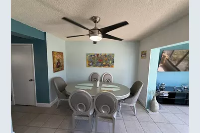 8414 17th Street N, Saint Petersburg, FL 33702 - Photo 14