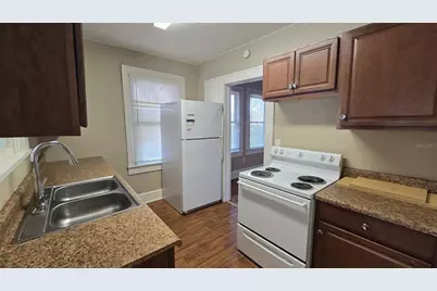 3940 Burlington Avenue N, Saint Petersburg, FL 33713 - Photo 16