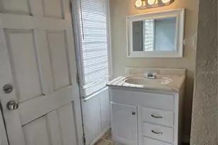 3940 Burlington Ave N, Saint Petersburg, FL 33713 - Photo 14