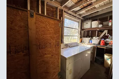 8716 N Temple Avenue, Tampa, FL 33617 - Photo 16