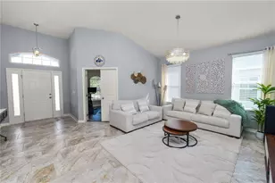 6333 Doe Path Ct, Wesley Chapel, FL 33545 - Photo 10