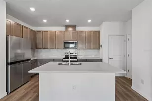 6408 Jensen Vw Ave, Apollo Beach, FL 33572 - Photo 4